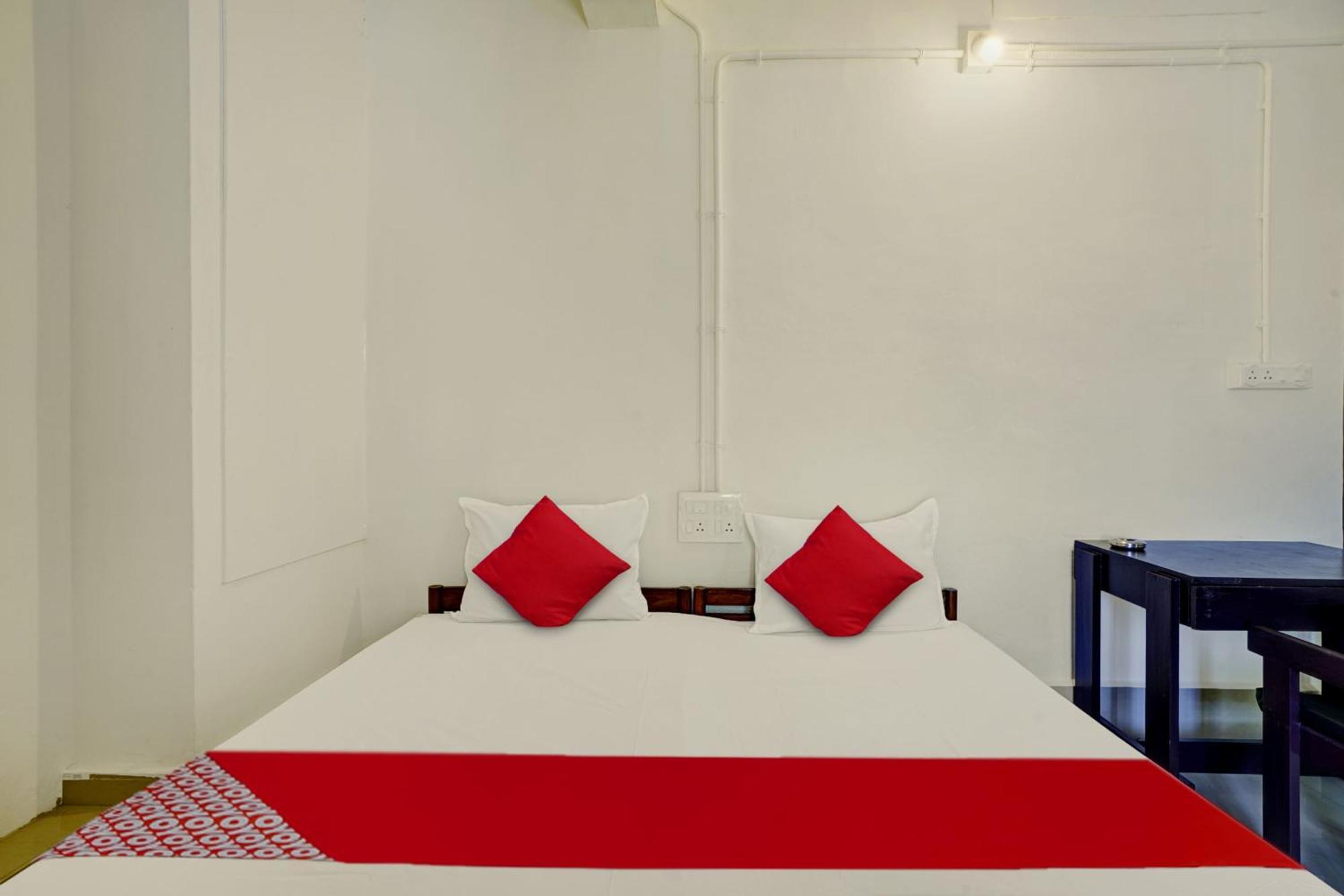 Super Hotel O Ceasar Palace Annex Thodupuzha Exterior photo